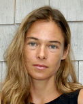 Daniela Becker (Administration)